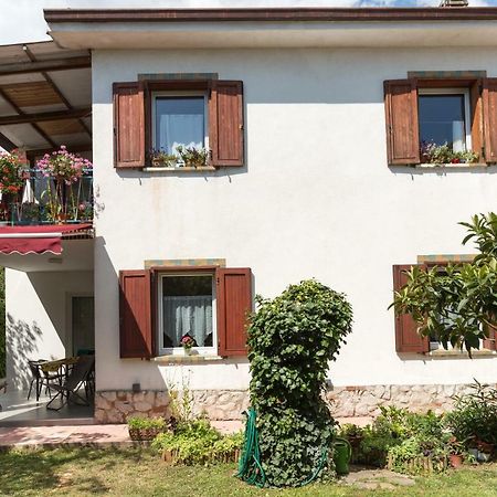 Appartamento Con Giardino Le Querce Sistiana Exterior foto