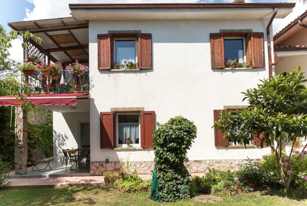 Appartamento Con Giardino Le Querce Sistiana Exterior foto